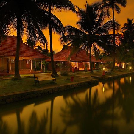 Kondai Lip Backwater Heritage Resort Kochi Luaran gambar