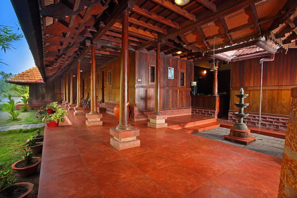 Kondai Lip Backwater Heritage Resort Kochi Luaran gambar