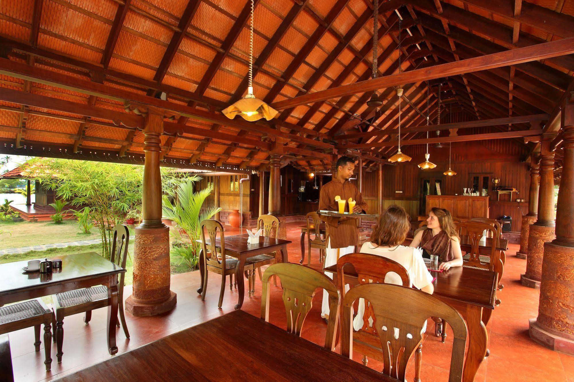 Kondai Lip Backwater Heritage Resort Kochi Luaran gambar